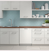 GE® GDF510PGRWW ENERGY STAR® Dishwasher with Front Controls GE® GDF510PGRWW ENERGY STAR® Dishwasher with Front Controls