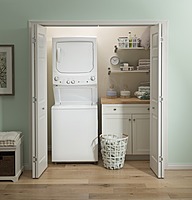 GE® GUD27GSSMWW Unitized Spacemaker® 3.8 cu. ft. Washer and 5.9 cu. ft. Gas Dryer GE® GUD27GSSMWW Unitized Spacemaker® 3.8 cu. ft. Washer and 5.9 cu. ft. Gas Dryer